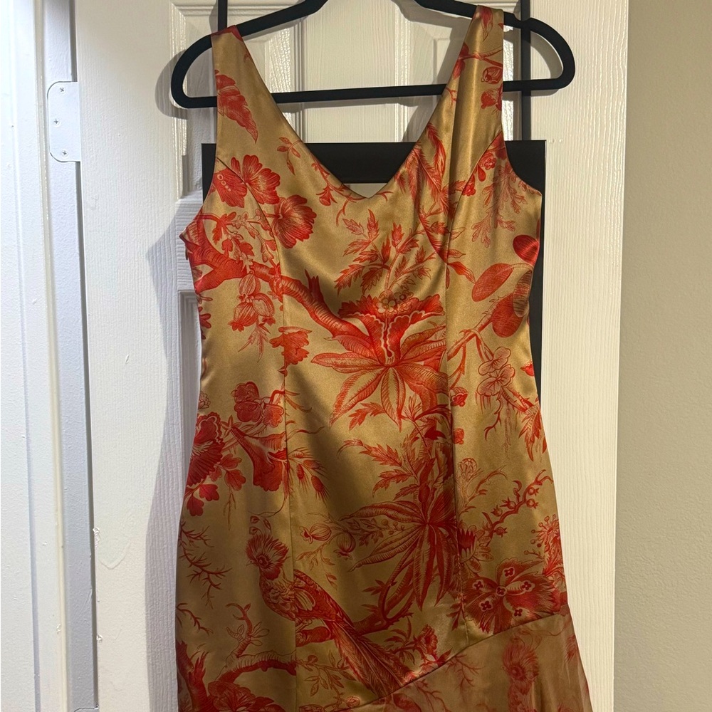 Renato Nucci 100% silk dress. Gorgeous print.